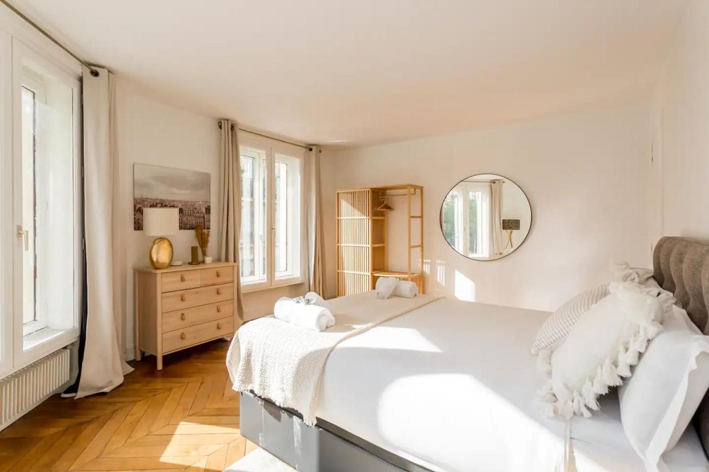 8P - 3Br Le Marais Spacious - Central - Historic Apt Paris Exterior photo